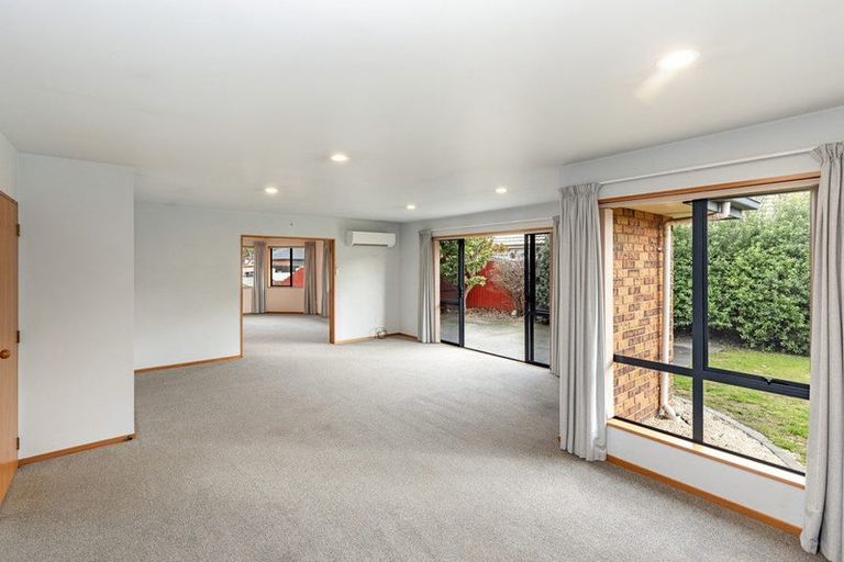 Photo of property in 40 Durrell Way, Rolleston, 7614