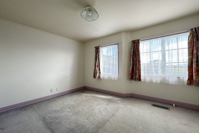 Photo of property in 3 Jaunpur Crescent, Broadmeadows, Wellington, 6035