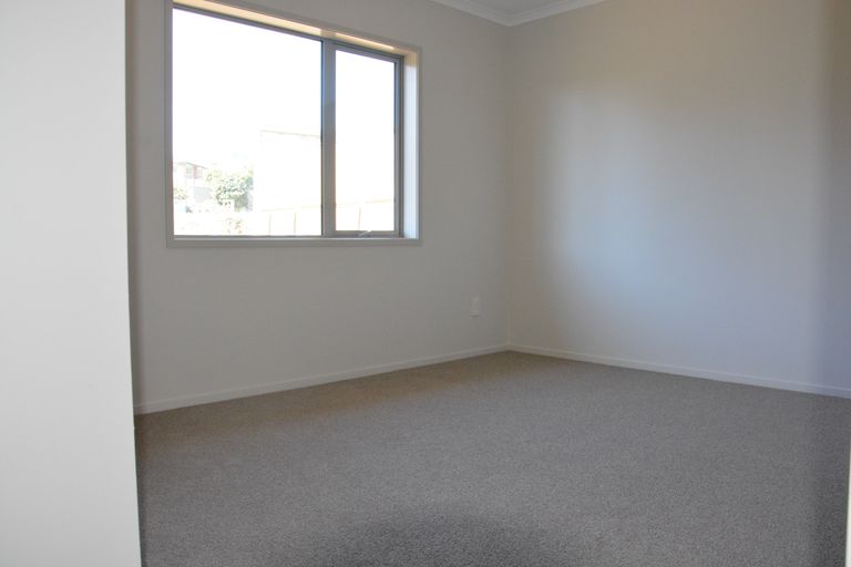 Photo of property in 47 Cyrus Street, Whalers Gate, New Plymouth, 4310