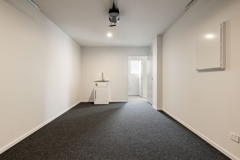 Photo of property in 23 Quentin Drive, Hamilton Lake, Hamilton, 3204