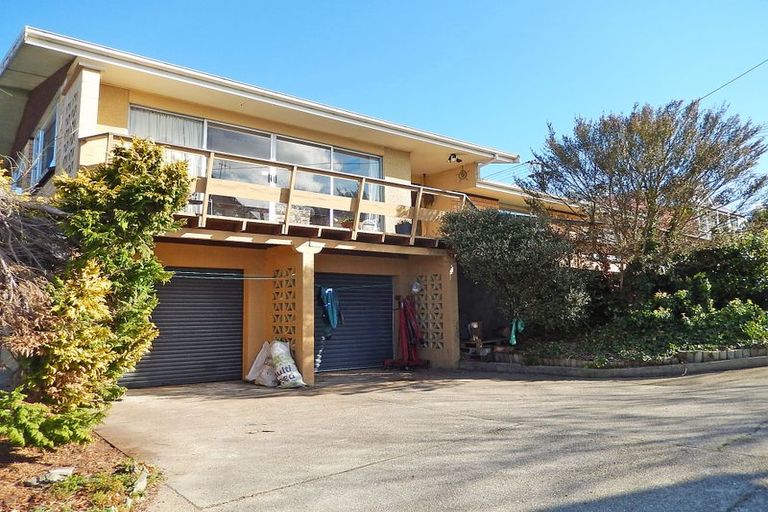 Photo of property in 19 Greta Street, South Hill, Oamaru, 9400