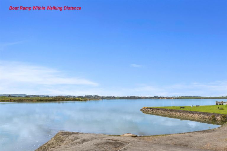 Photo of property in 1/31 Blanes Road, Weymouth, Auckland, 2103