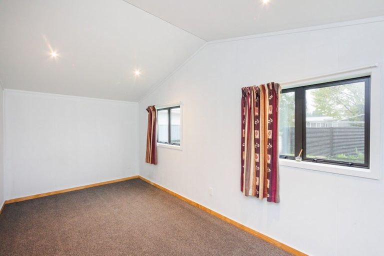 Photo of property in 64 Manawatu Street, Hokowhitu, Palmerston North, 4410