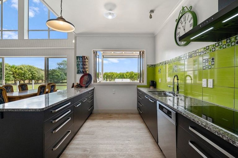 Photo of property in 84 Sandford Road, Ruakaka, Whangarei, 0171