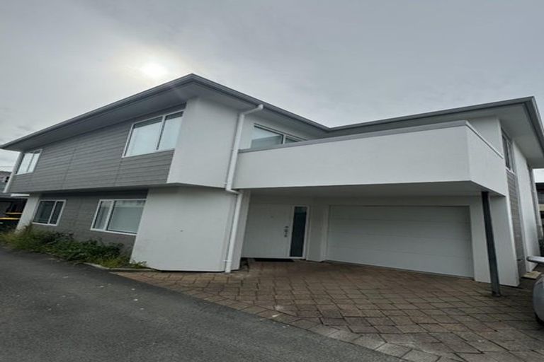 Photo of property in 2/1161 Victoria Street, Whitiora, Hamilton, 3200