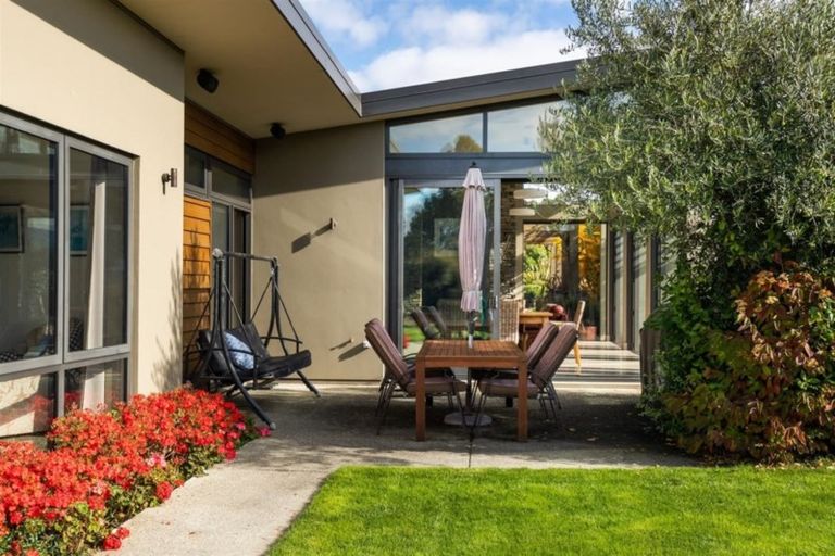 Photo of property in 31 Hardie Place, Albert Town, Wanaka, 9305