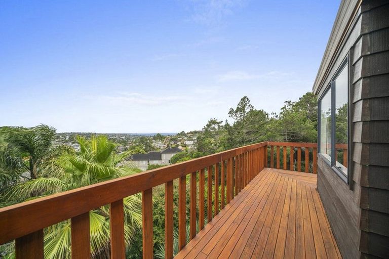 Photo of property in 195a Browns Bay Road, Browns Bay, Auckland, 0630