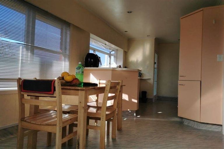 Photo of property in 35 Berkley Avenue, Hillcrest, Hamilton, 3216