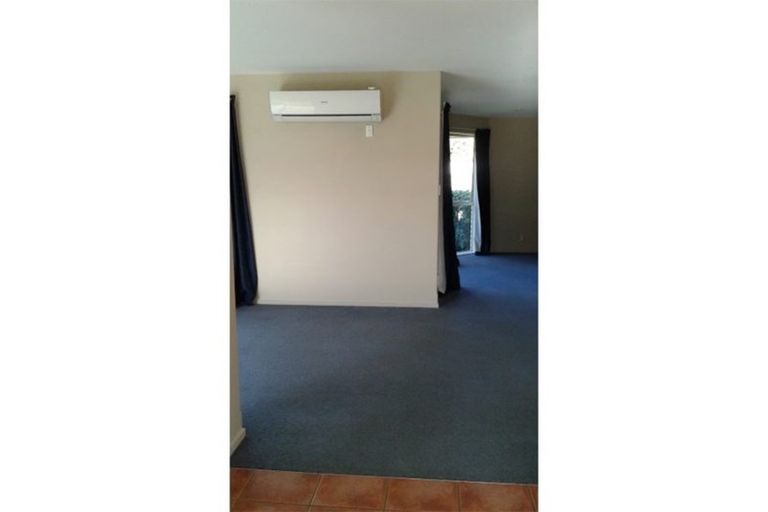 Photo of property in 9 Sioux Avenue, Wigram, Christchurch, 8042