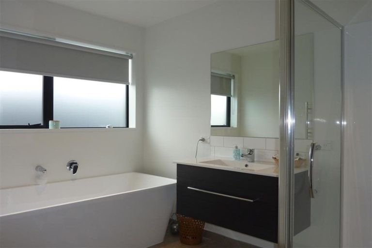 Photo of property in 27 Edwin Ebbett Place, Wigram, Christchurch, 8025