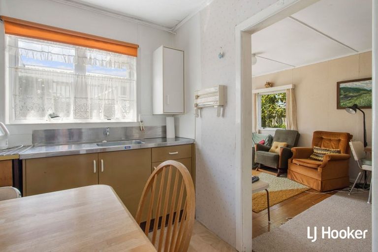 Photo of property in 70 Dillon Street, Waihi Beach, 3611