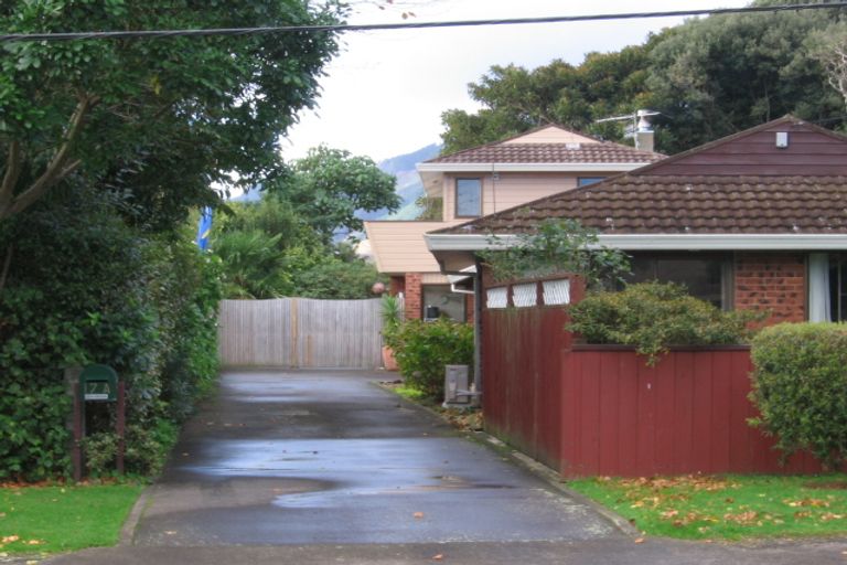 Photo of property in 17 Kowhai Grove, Waikanae, 5036