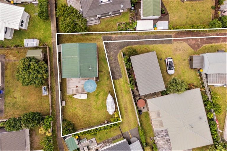 Photo of property in 10a Golden Hills Drive, Pauanui, Hikuai, 3579
