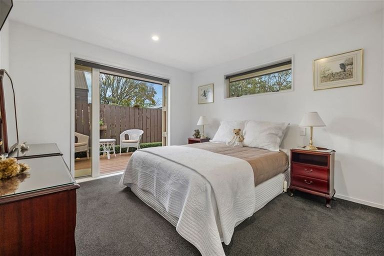 Photo of property in 440a Harewood Road, Harewood, Christchurch, 8051