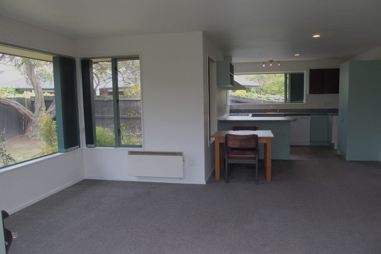 Photo of property in 3 Carinya Lane, Heathcote Valley, Christchurch, 8022