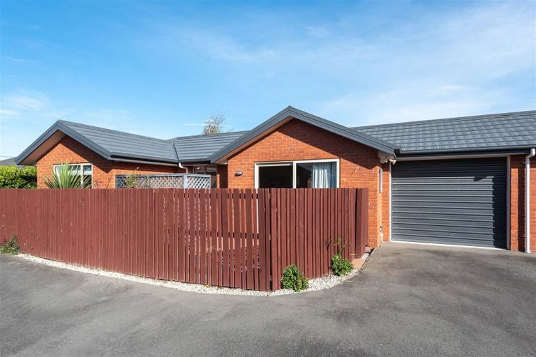 Photo of property in 1/149 Highsted Road, Casebrook, Christchurch, 8051