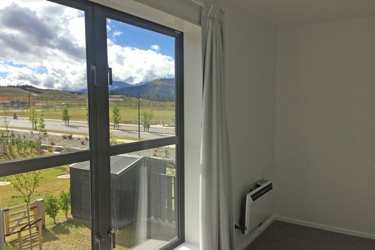 Photo of property in Northlake, 25 Cluden Crescent, Wanaka, 9305