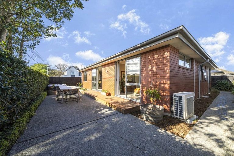 Photo of property in 2a Gilbert Place, Sydenham, Christchurch, 8023