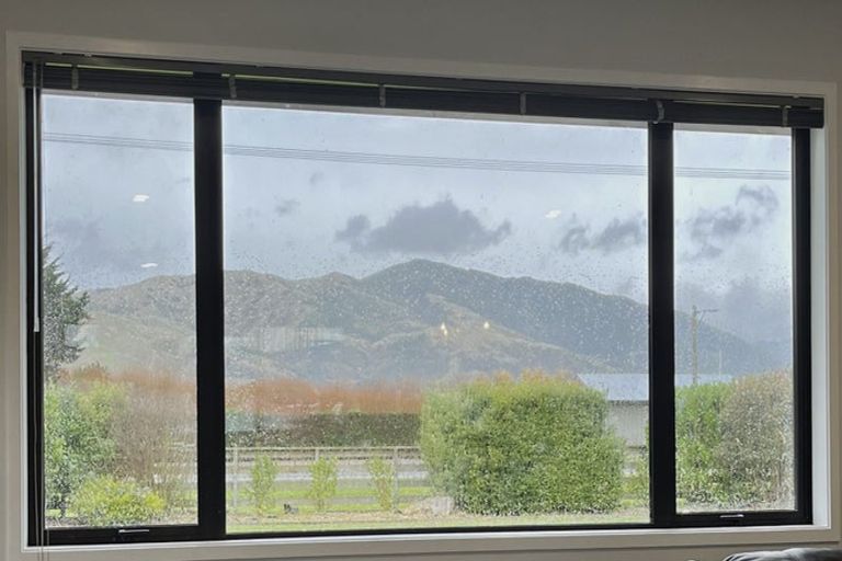 Photo of property in 729 Makerua Road, Tokomaru, Palmerston North, 4474