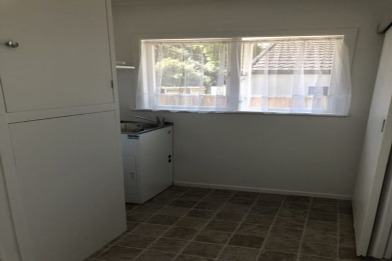 Photo of property in 9 Chartwell Avenue, Glenfield, Auckland, 0629