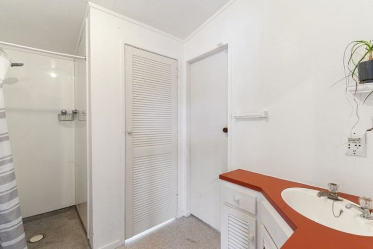 Photo of property in 109 Tamatea Road, Hilltop, Taupo, 3330