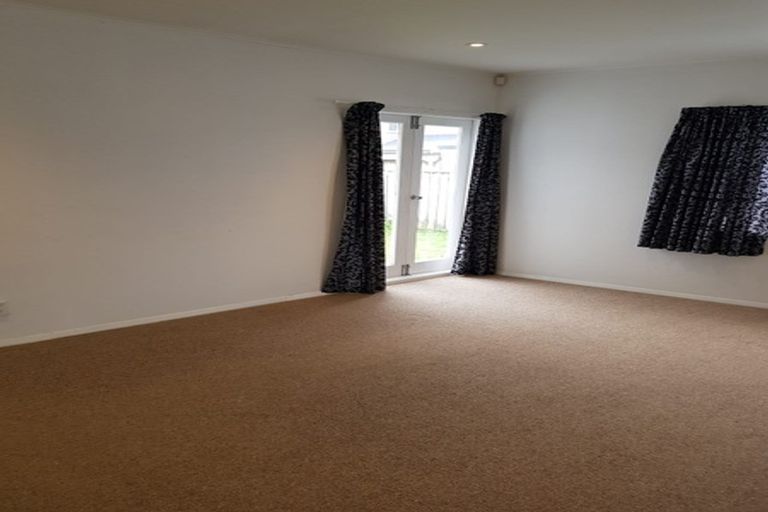 Photo of property in 871 High Street, Boulcott, Lower Hutt, 5011