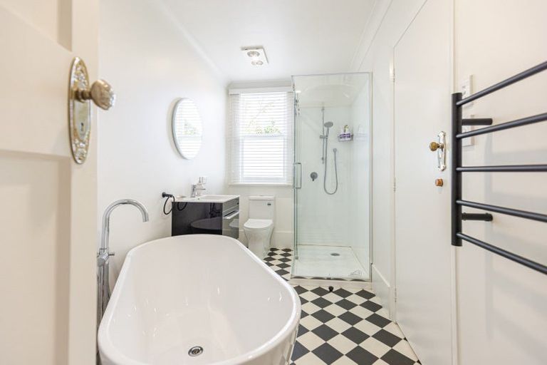 Photo of property in 105 Liverpool Street, College Estate, Whanganui, 4500