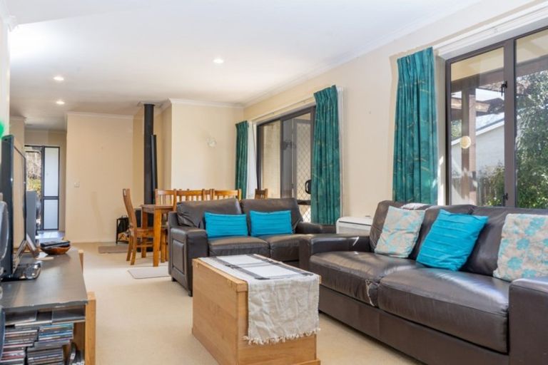 Photo of property in 83 Cologne Street, Martinborough, 5711