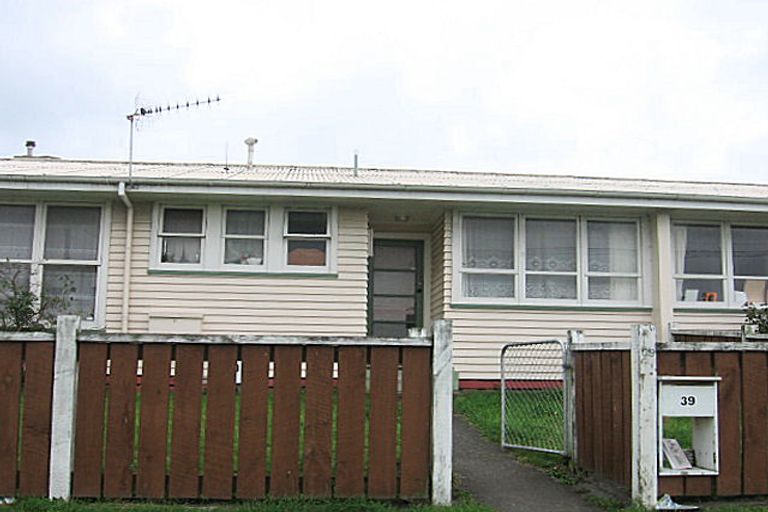Photo of property in 39 Ronberg Street, Highbury, Palmerston North, 4412