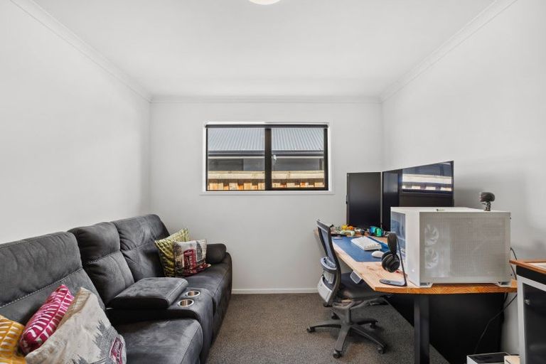 Photo of property in 39 Howden Drive, Jacks Point, 9371