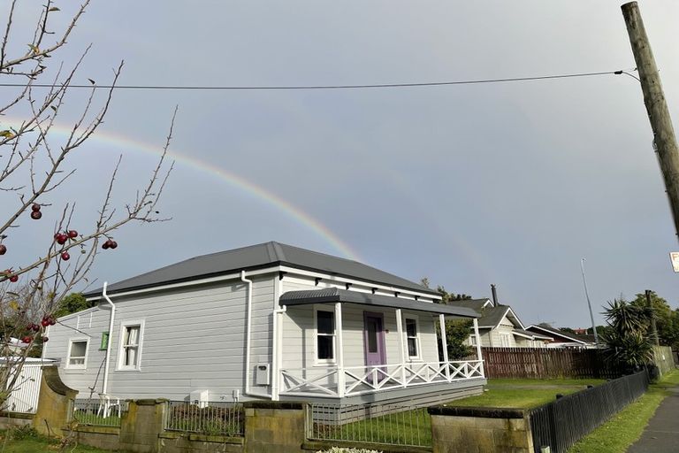 Photo of property in 23 Rutene Road, Kaiti, Gisborne, 4010