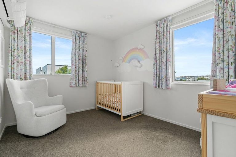 Photo of property in 16 Hakaro Way, Takanini, 2112