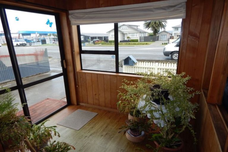 Photo of property in 84 Fitzherbert Street, Hokitika, 7810