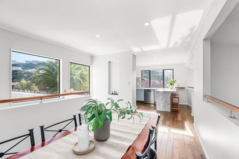 Photo of property in 175 Tirohanga Road, Tirohanga, Lower Hutt, 5010