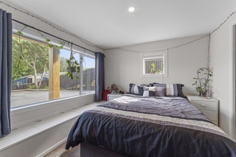 Photo of property in 17 Aorangi Road, Paraparaumu, 5032