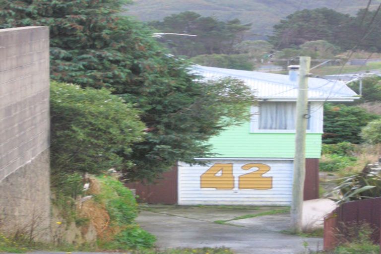 Photo of property in 40 Mark Avenue, Paparangi, Wellington, 6037