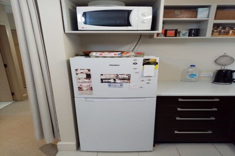 Photo of property in St Pauls Apartments, 64/43 Mulgrave Street, Thorndon, Wellington, 6011