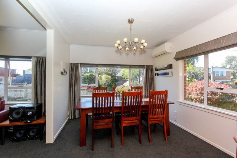 Photo of property in 13 Durham Avenue, Welbourn, New Plymouth, 4312