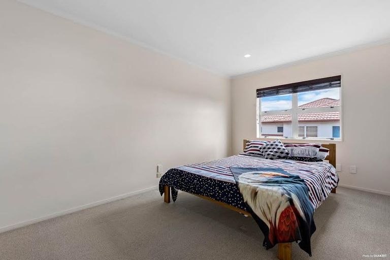 Photo of property in 4 Lime Crescent, Papakura, 2110