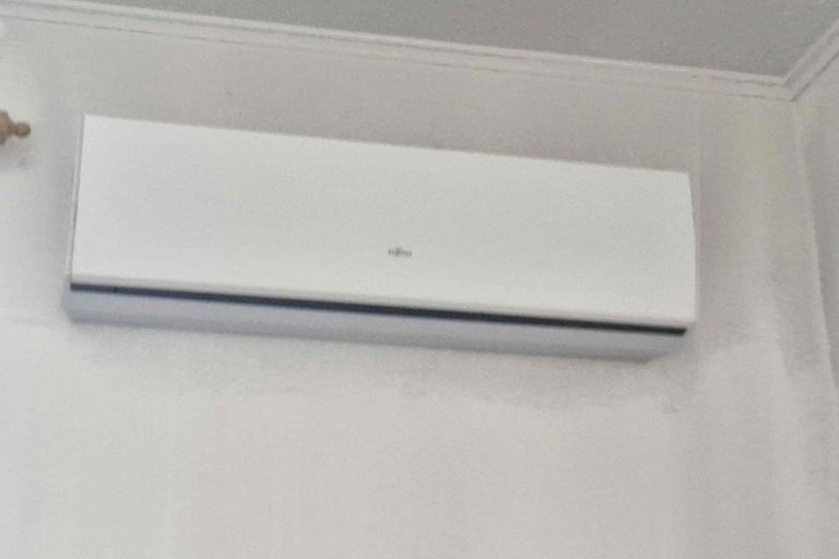 Photo of property in 9 Owen Street, Newtown, Wellington, 6021