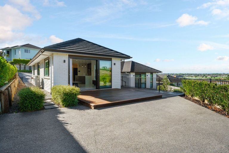 Photo of property in 7 Repoiti Court, Rototuna North, Hamilton, 3210