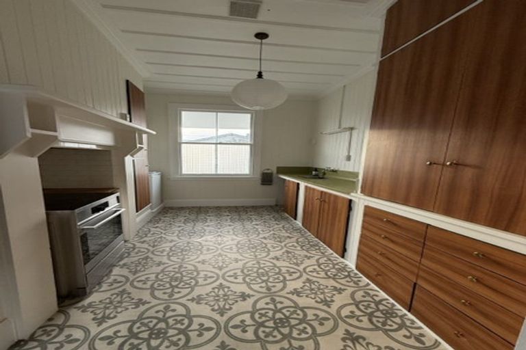 Photo of property in 20 Donald Street, Regent, Whangarei, 0112