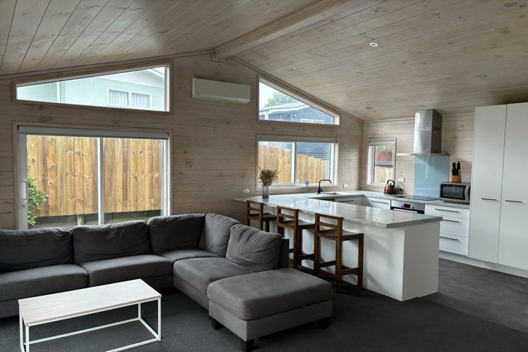 Photo of property in 85 Simpson Road, Papamoa Beach, Papamoa, 3118