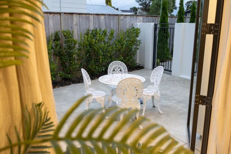 Photo of property in 114 Jickell Street, Hokowhitu, Palmerston North, 4410
