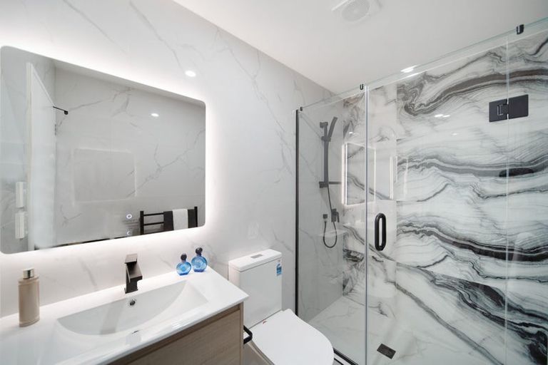 Photo of property in 6d Pikitea Road, Mangere Bridge, Auckland, 2022