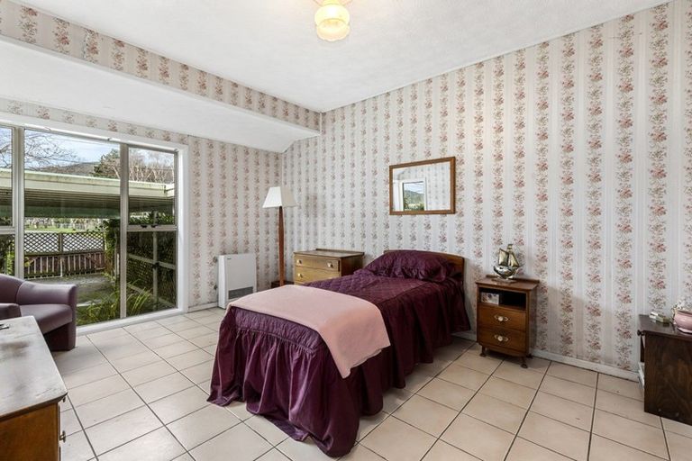 Photo of property in 47 Pilcher Crescent, Naenae, Lower Hutt, 5011