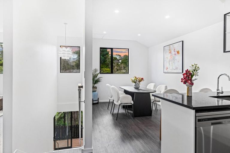 Photo of property in 39a Flaxdale Street, Birkdale, Auckland, 0626