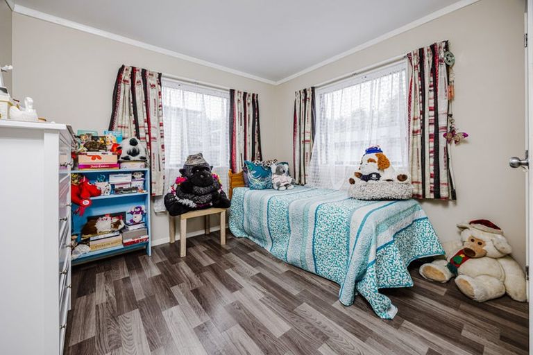 Photo of property in 22 Wayne Drive, Mangere, Auckland, 2022