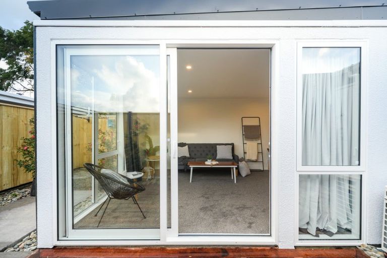 Photo of property in 1c Hereford Street, West End, Palmerston North, 4410