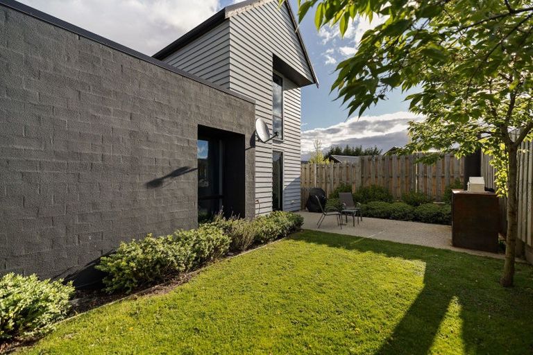 Photo of property in 4 Lauder Street, Lake Hayes, Queenstown, 9304